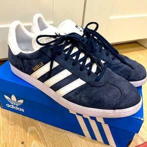 Like New Adidas Gazelle Sneakers